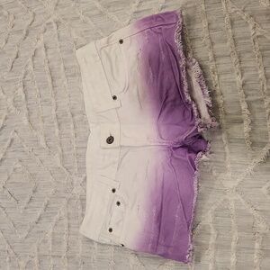 Purple and white ombre Carmar jean shorts size 28!